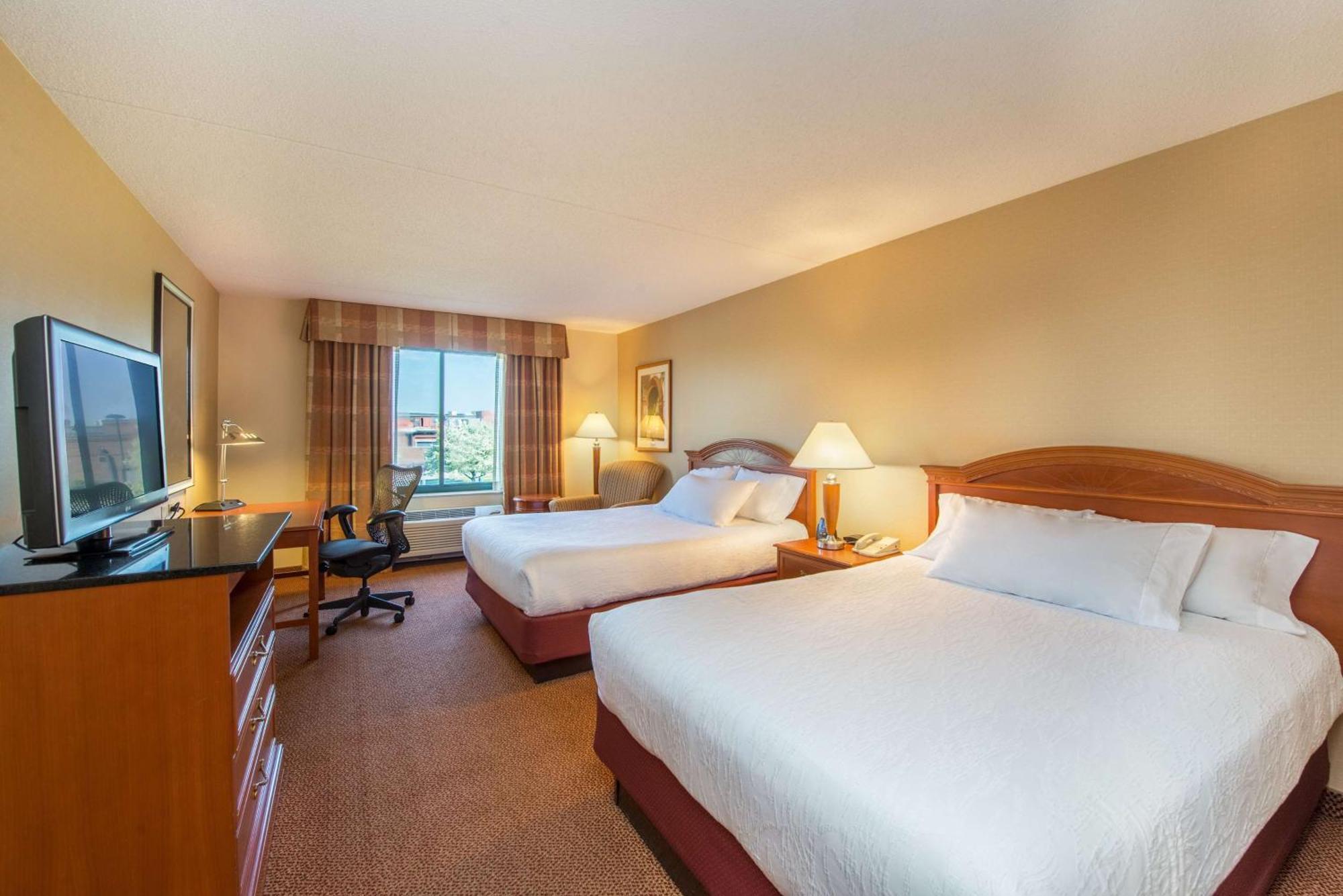 Hilton Garden Inn Fishkill Ngoại thất bức ảnh