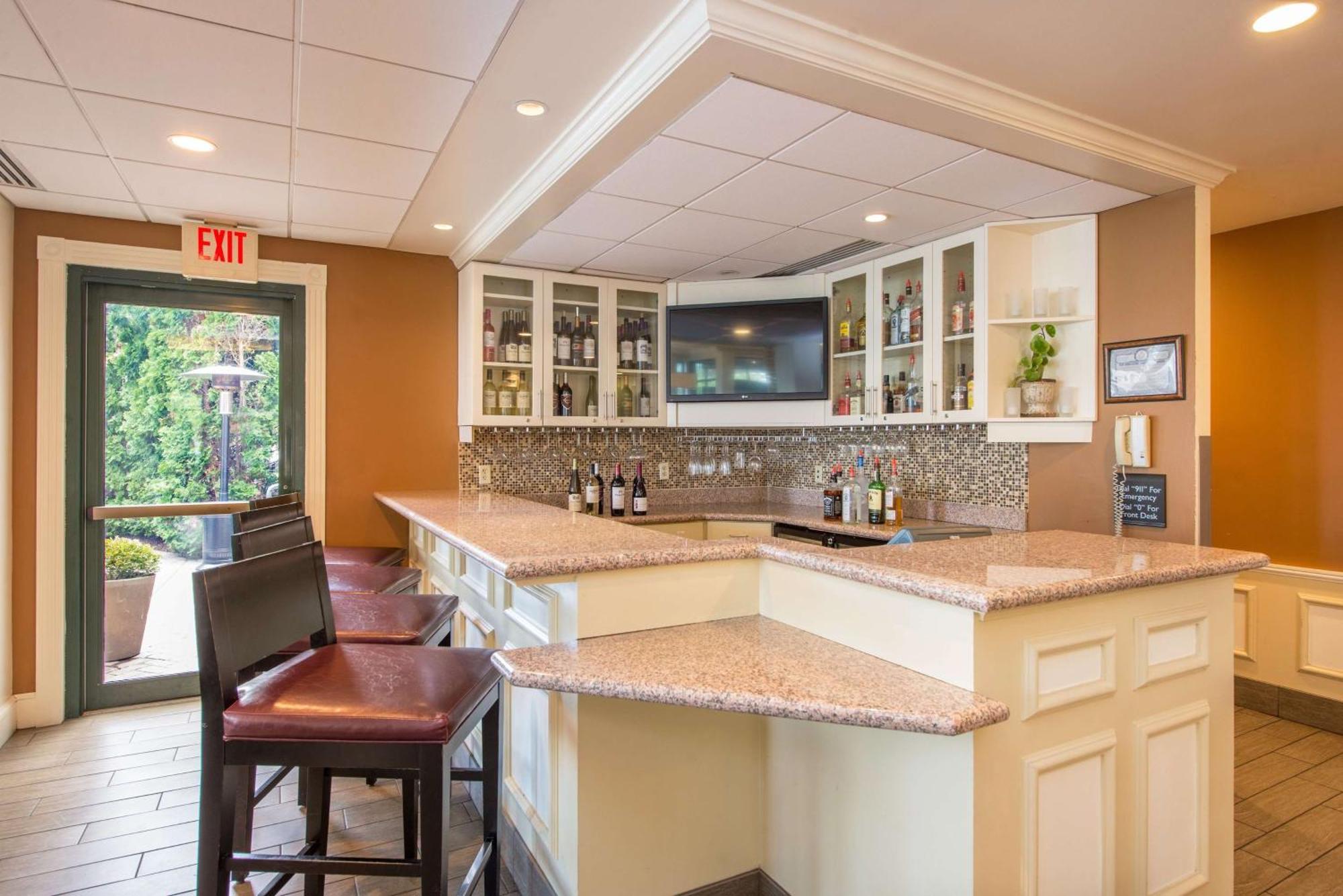 Hilton Garden Inn Fishkill Ngoại thất bức ảnh