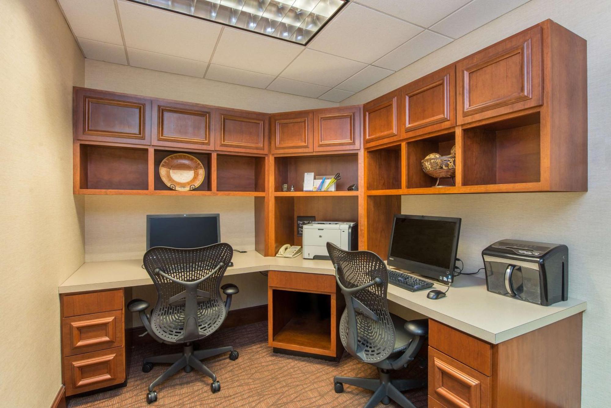 Hilton Garden Inn Fishkill Ngoại thất bức ảnh