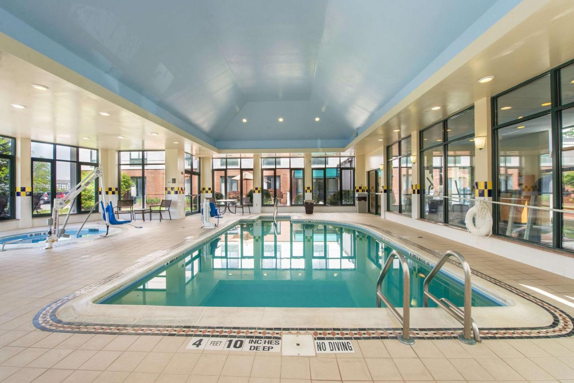 Hilton Garden Inn Fishkill Ngoại thất bức ảnh