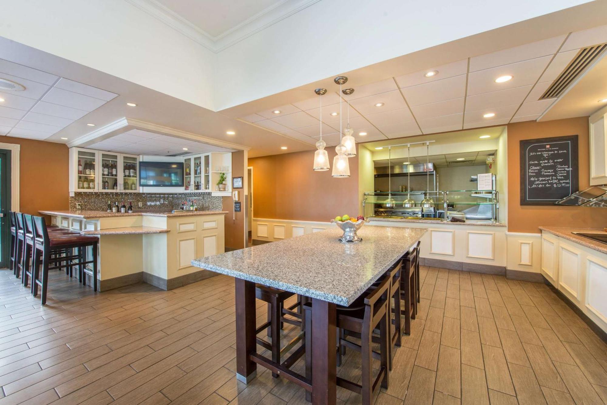 Hilton Garden Inn Fishkill Ngoại thất bức ảnh